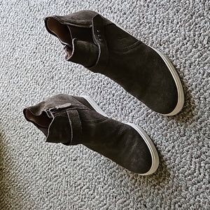 Suede bootie wedge sneakers Sz. 7.5